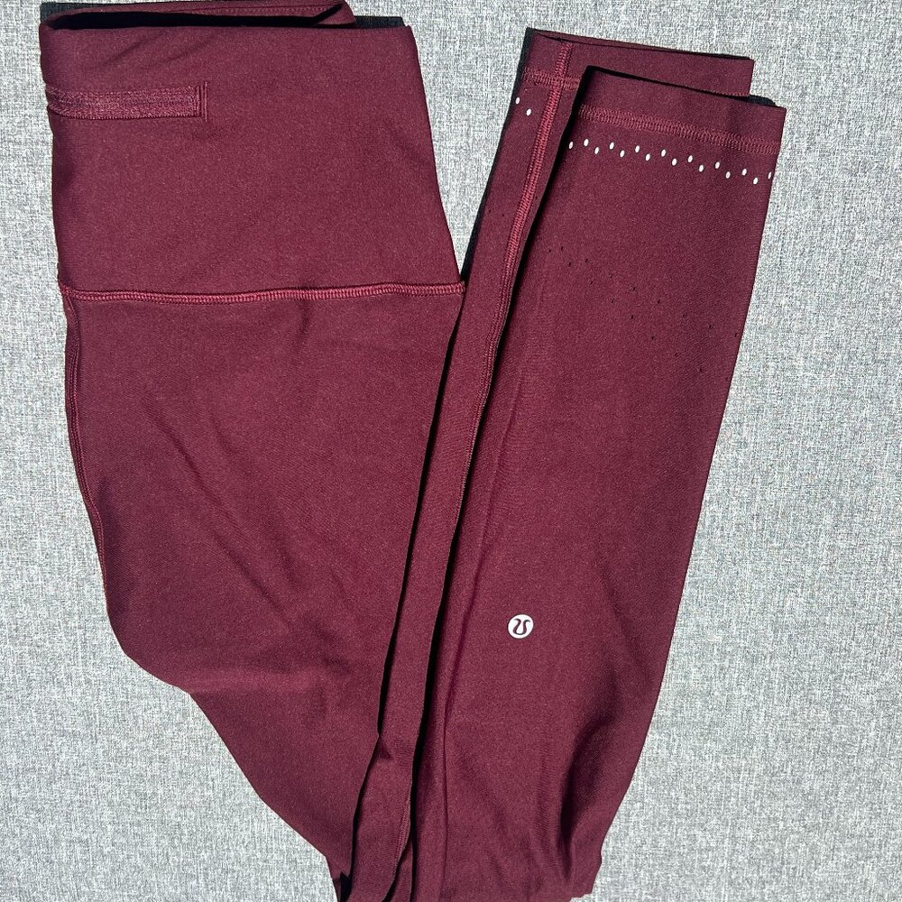 Lululemon size 6 wine colored leggings
